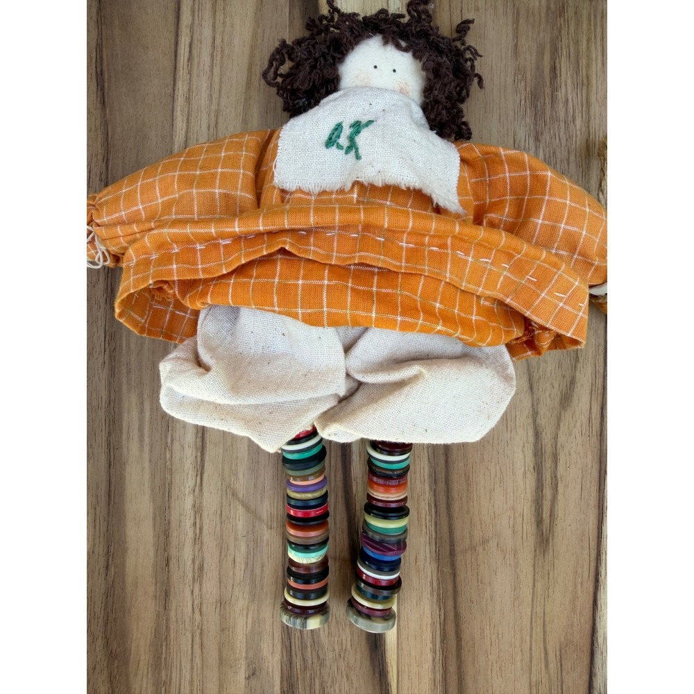 "The Chicken Coop" handmade folk art rag doll, collectible, vintage - Picture 4 of 7